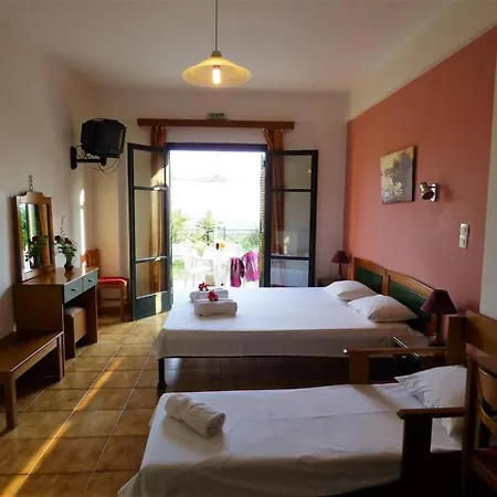 Apartment Garden Overlooking The Sea Near The Beaches Kalamata